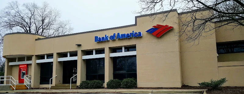 Bank of America (with Drive-thru ATM)