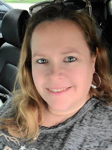 Amanda Hinojosa Mobile Notary/Signing Agent