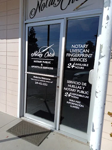 Modesto Notary Chick