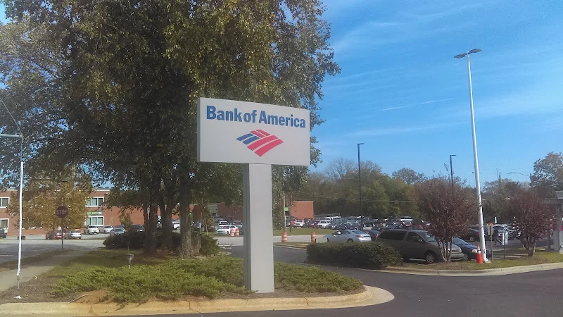 Bank of America (with Drive-thru ATM)