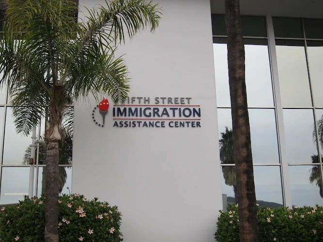 Low Cost Live Scan & Passport Renewal & Photos(Fifth St Immigration)