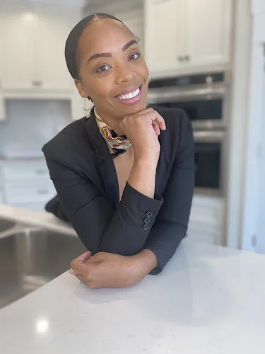 Brittania Cole Fort Moore Realtor®️
