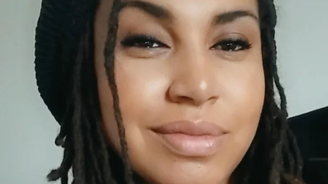 NOBLE MOBILE NOTARY SERVICES LLC