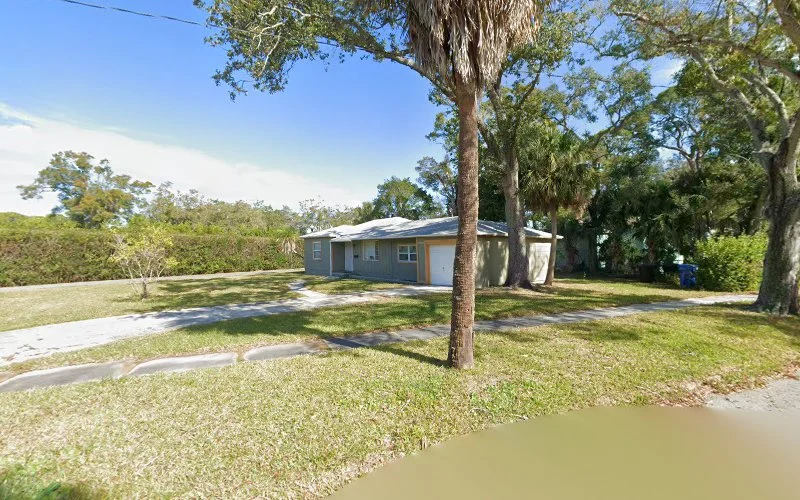 Notary Near Me Renee’s Permits